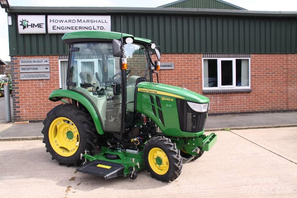 John Deere 3045 R Tractors
