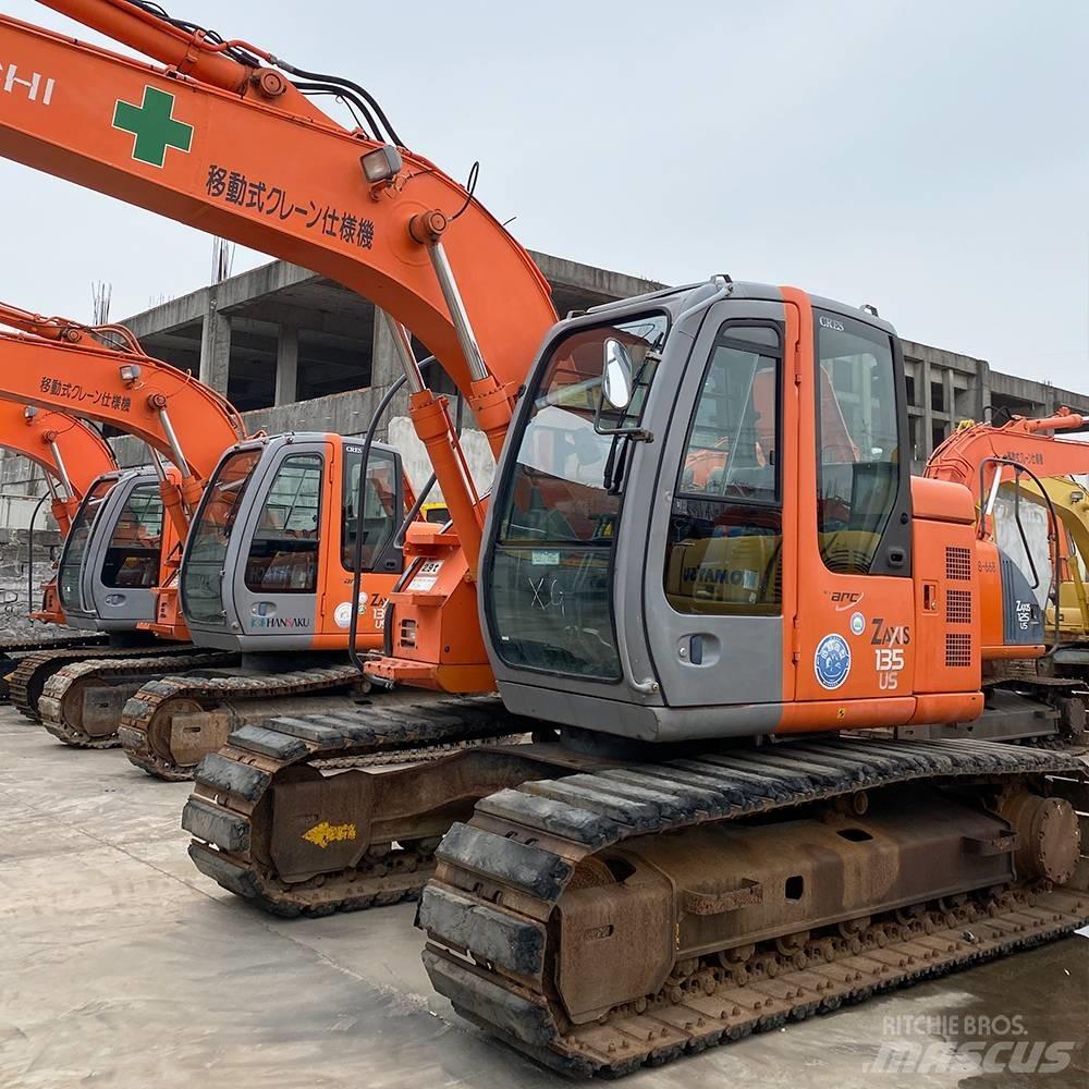Hitachi 135 Crawler excavators