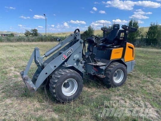 GiANT V 452 T Multi-purpose loaders
