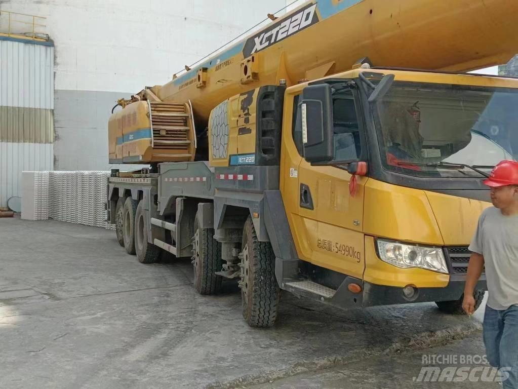 XCMG XCT110 All terrain cranes