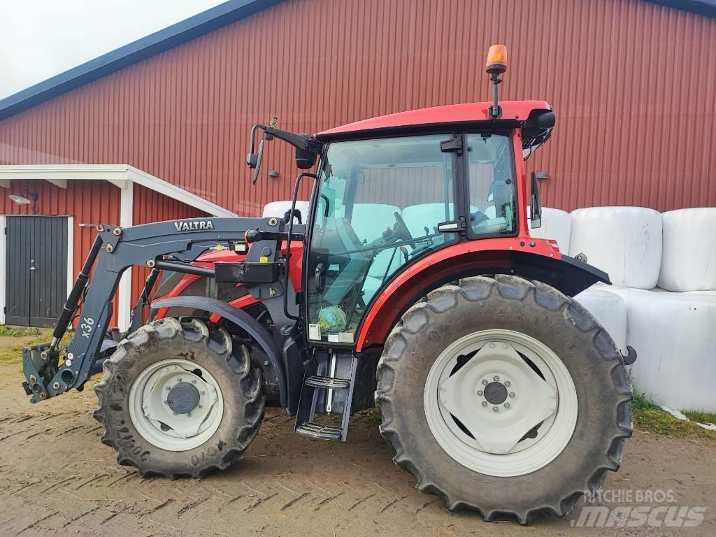 Valtra A 75 Tractors