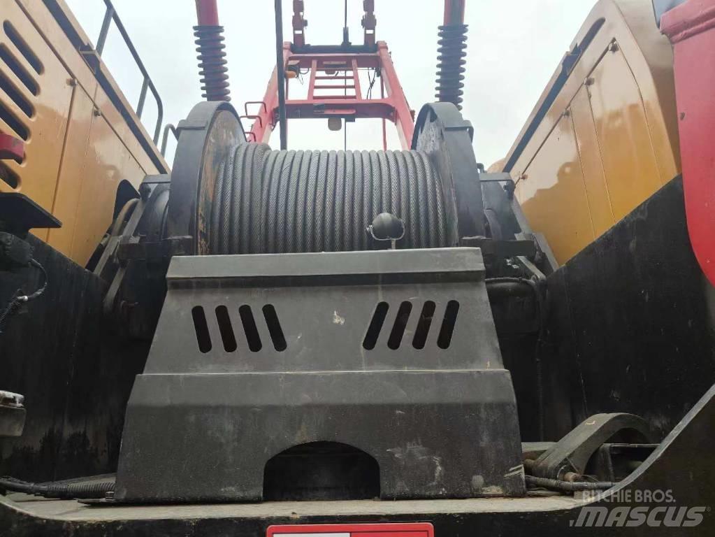 Sany SCC1000A Track mounted cranes