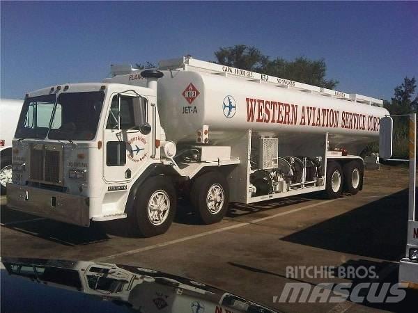 Kenworth L700 Tanker trucks
