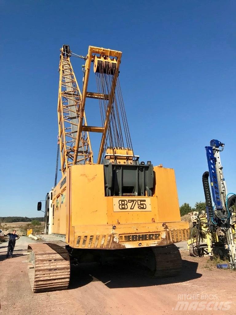 Liebherr HS 875 HD Track mounted cranes