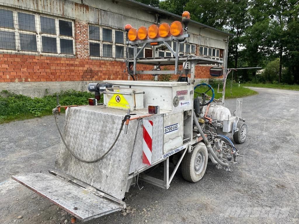 Hofmann H-32 Other groundscare machines