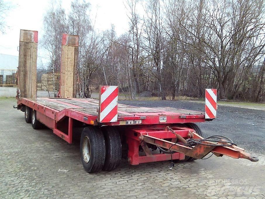 Möslein T 3 Low loaders
