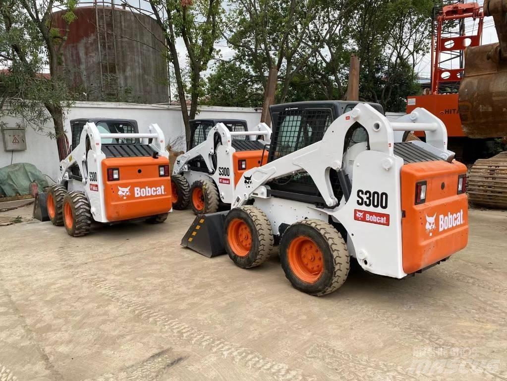Bobcat S 130 Skid steer loaders