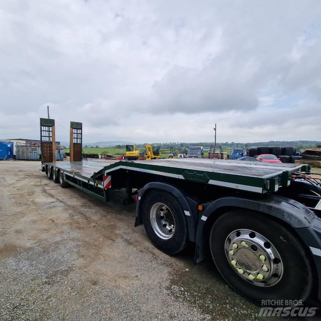Nooteboom OSD-48-03 Low loader-semi-trailers