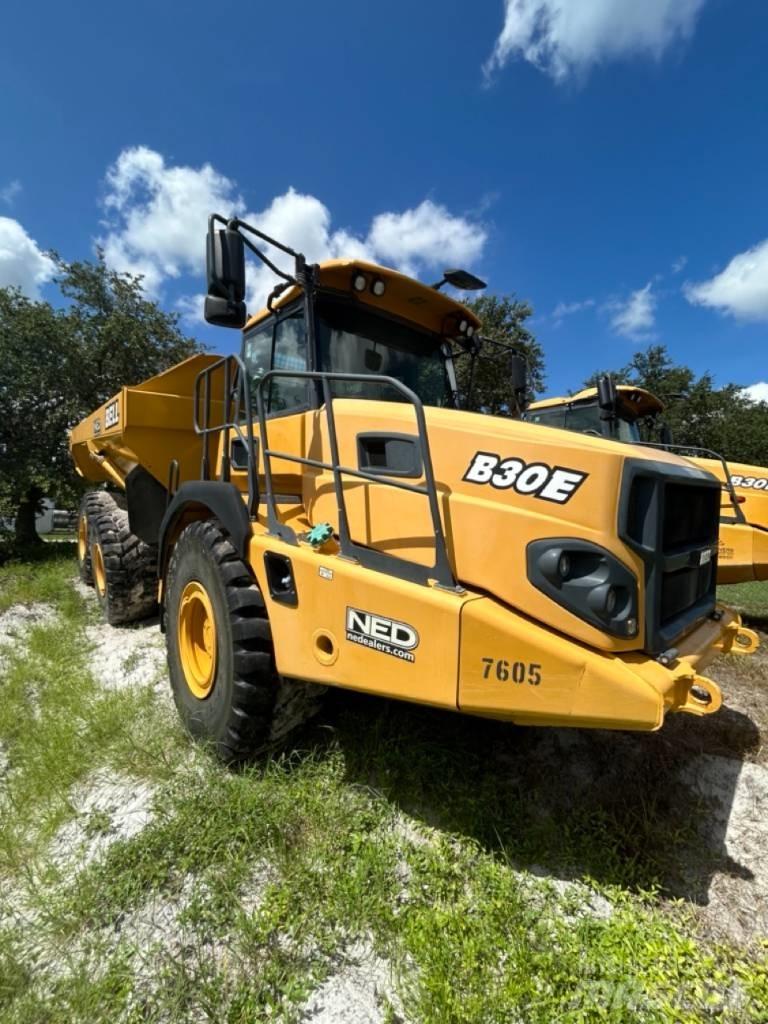 Bell B30E Articulated Haulers
