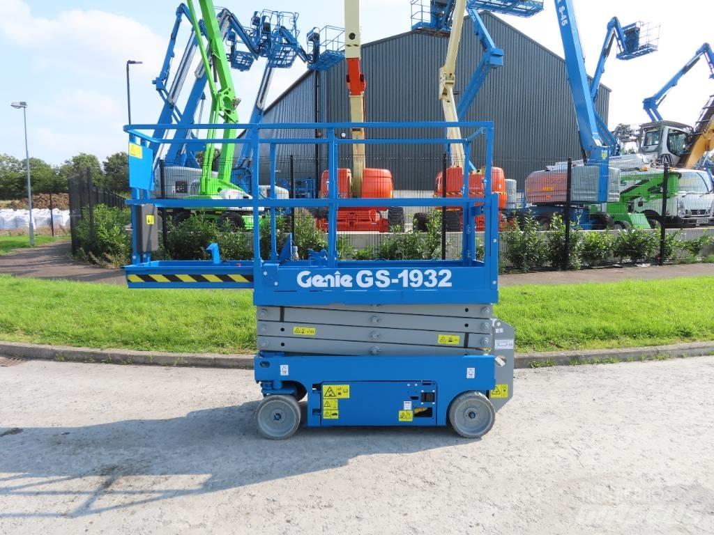 Genie GS 1932 Scissor lifts