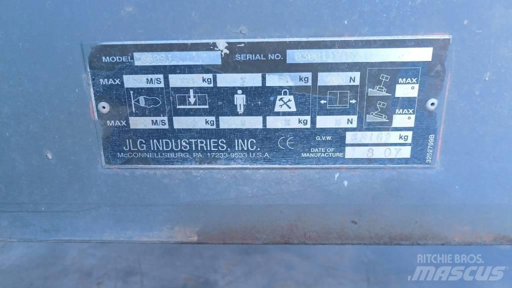 JLG 660 SJ Telescopic boom lifts