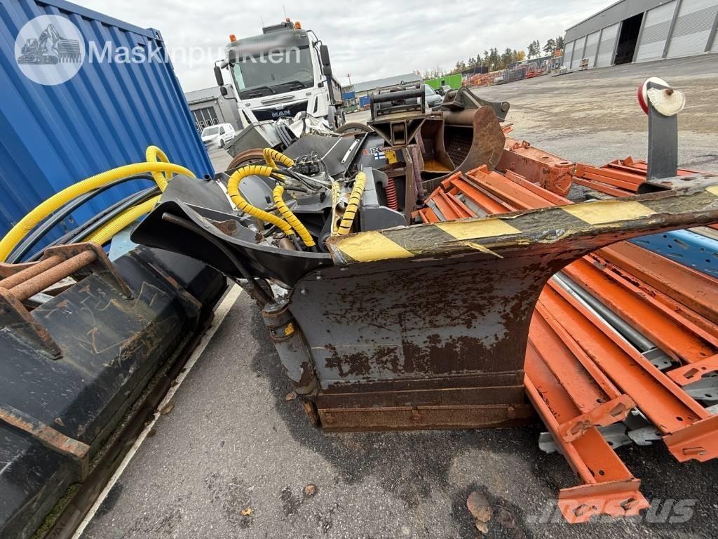 Pome Wingmaster Plows