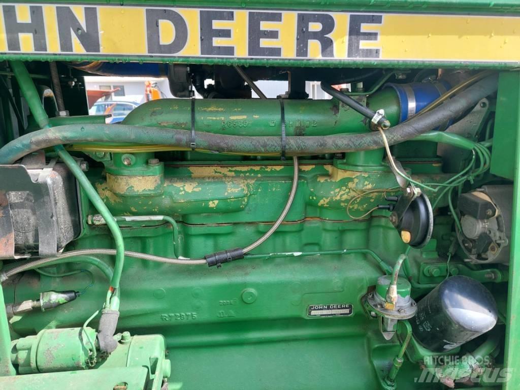 John Deere 3040 Tractors