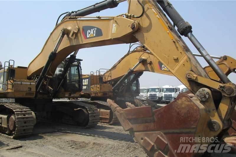 CAT 385C Mini excavators < 7t (Mini diggers)