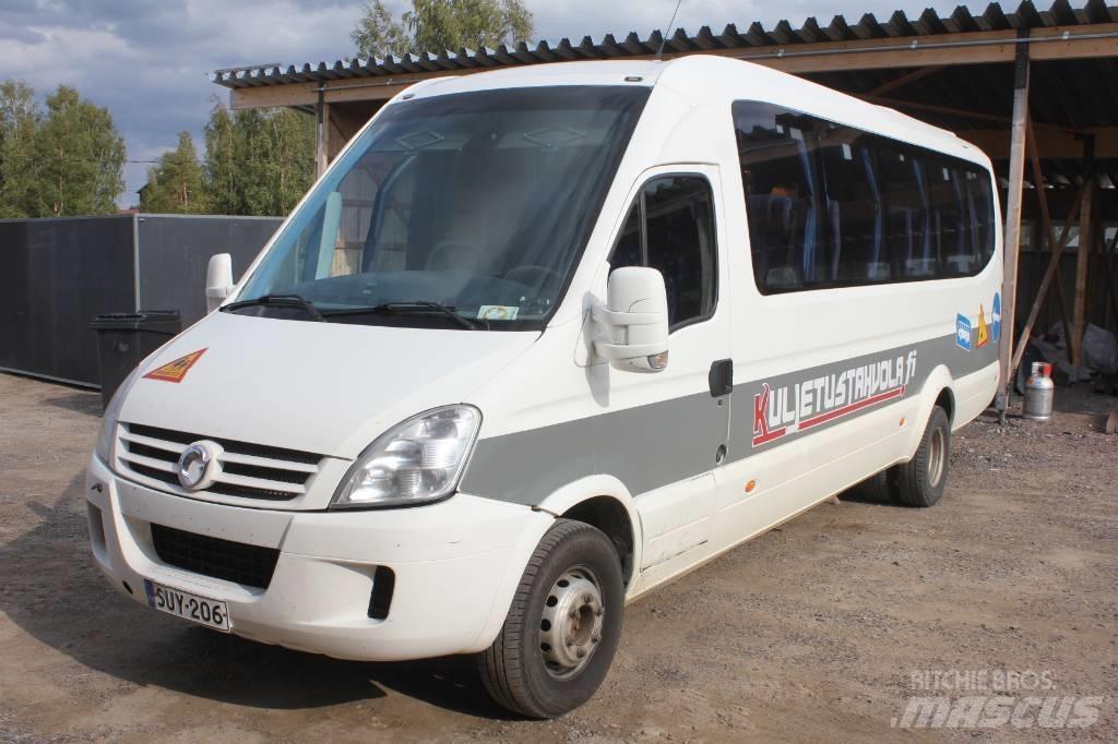 Iveco Daily Mini bus