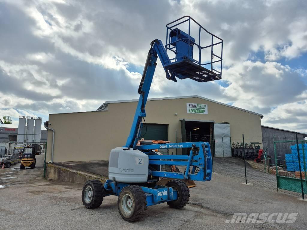 Genie Z 45/25 Articulated boom lifts