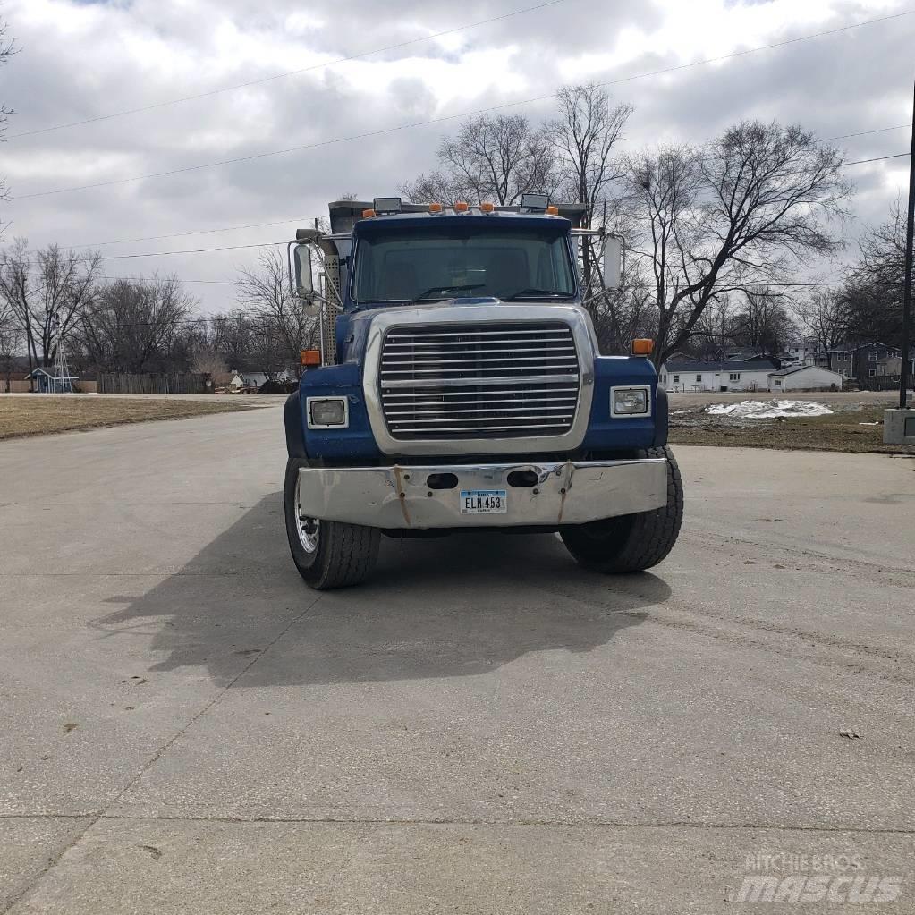 Ford L 9000 Tipper trucks