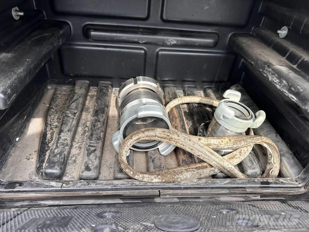 Maisonneuve S338DG Tanker semi-trailers