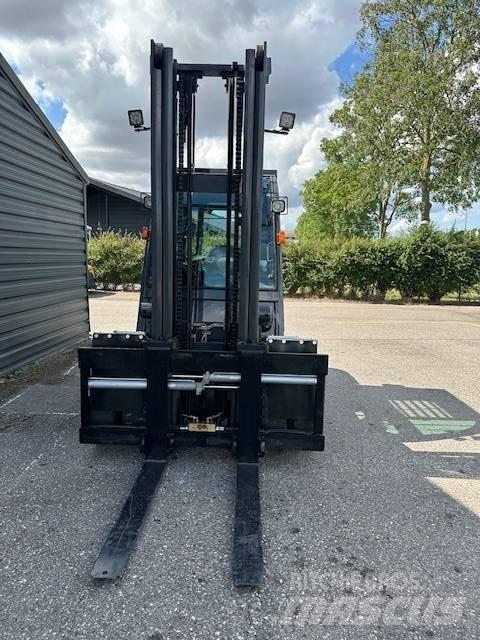 Nissan F50Y Diesel trucks