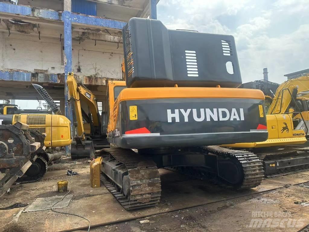 Hyundai 330-9S Crawler excavators