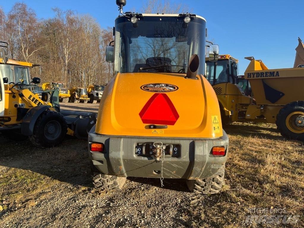 Liebherr L 506 Wheel loaders