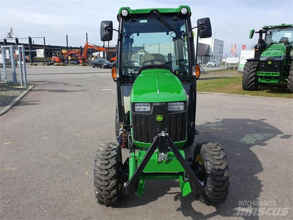 John Deere 2026R Compact tractors
