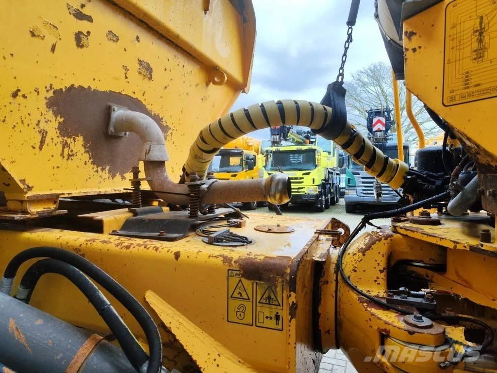 Volvo A35D 6x6 Articulated Haulers