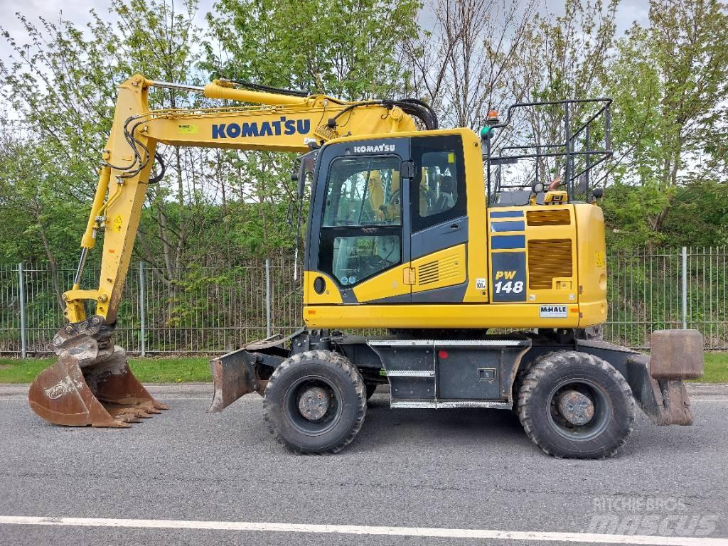 Komatsu PW148-11 Wheeled excavators