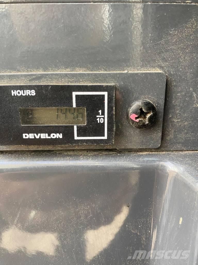 Develon DX 27 Z-7 Mini excavators < 7t (Mini diggers)