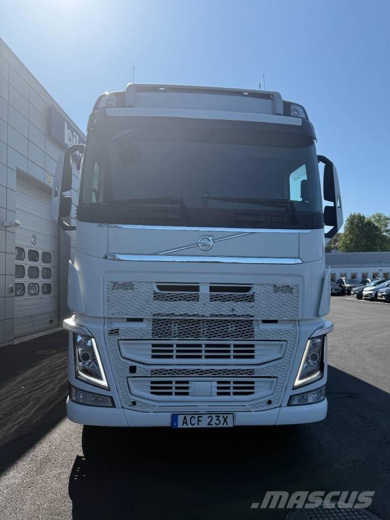 Volvo FH 540 6x2 Box trucks
