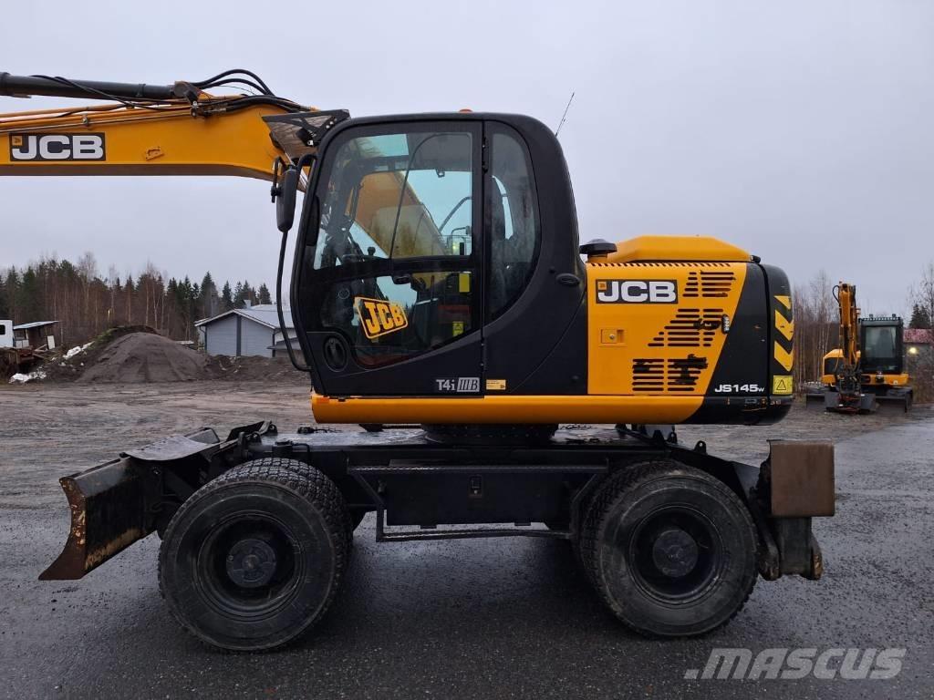 JCB JS 145 W Wheeled excavators