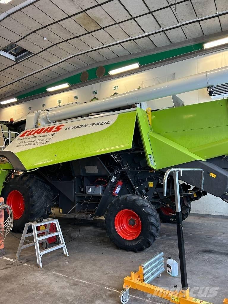 CLAAS Lexion 540 C Combine harvesters