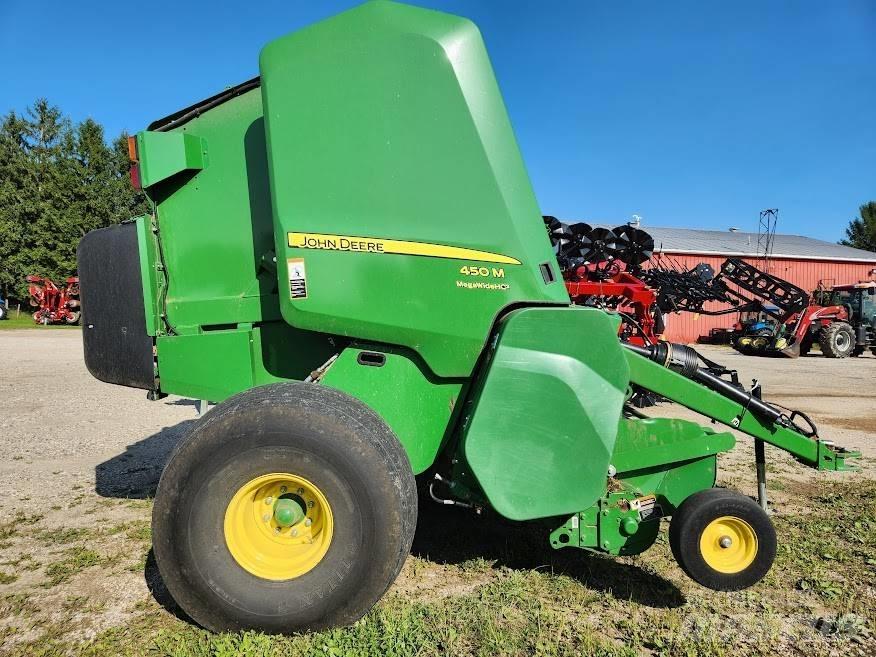 John Deere 450 M Round balers