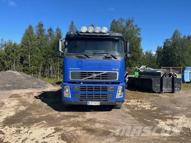 Volvo FH12 Truck mounted cranes