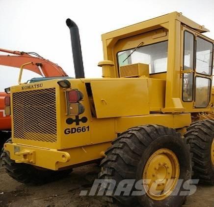 Komatsu GD 661 Graders