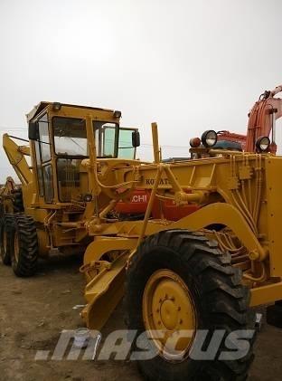 Komatsu GD 661 Graders