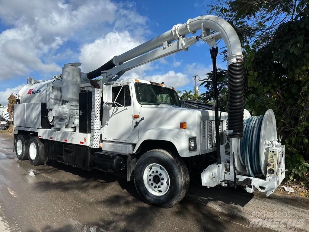 International F 2554 Commercial vehicle