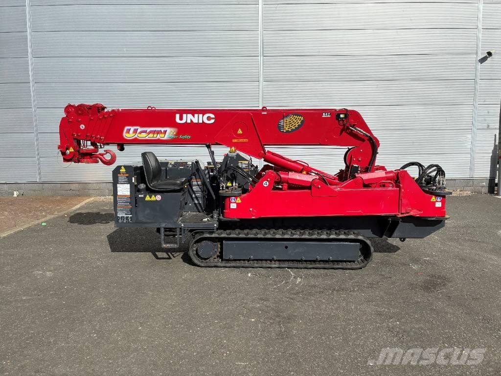 Unic URW-547 Mini cranes