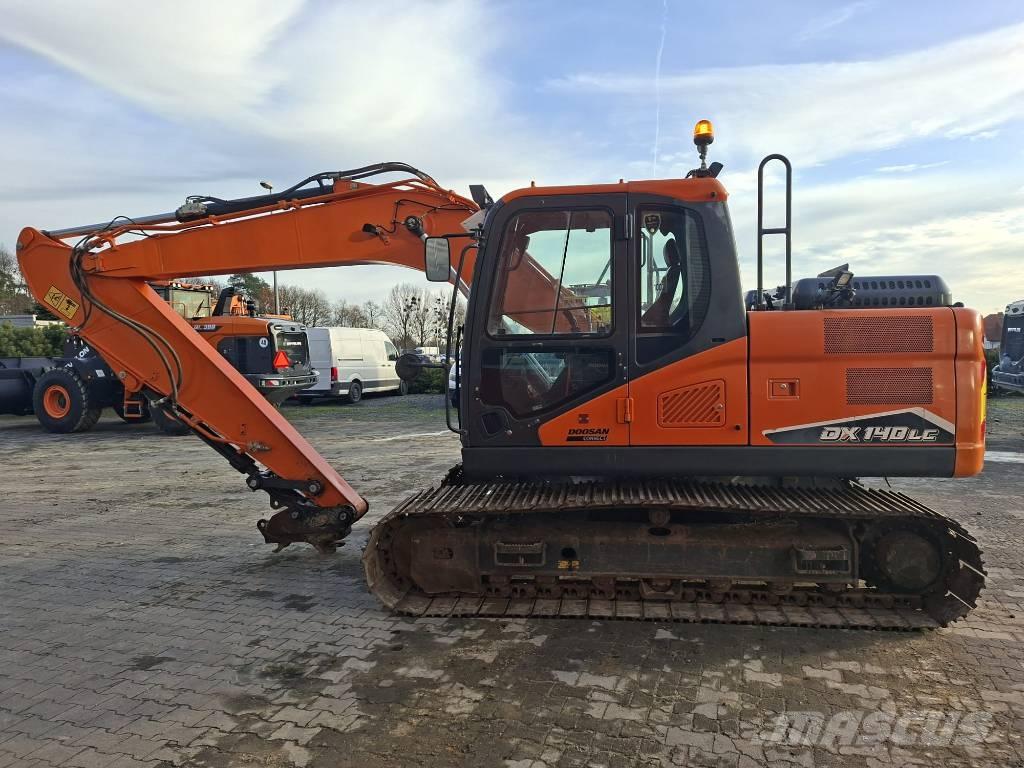 Doosan DX140LC-7 Crawler excavators