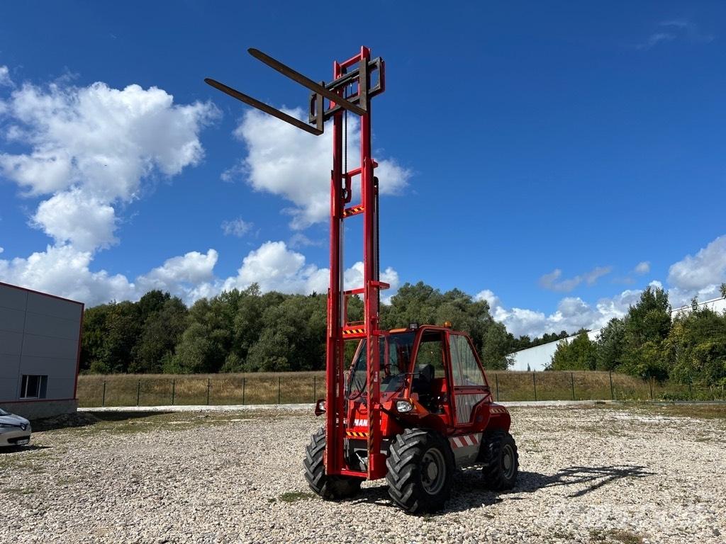 Manitou M30-4 ST3B Diesel trucks