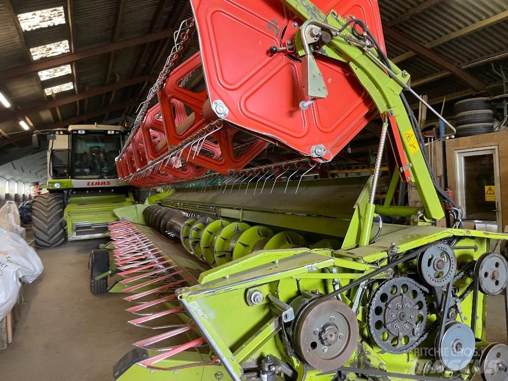 CLAAS Lexion 600 Combine harvesters