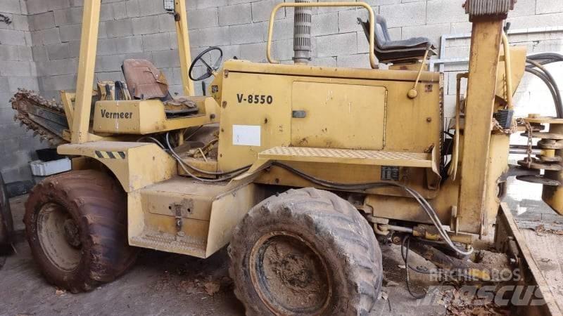 Vermeer V8550 Trenchers