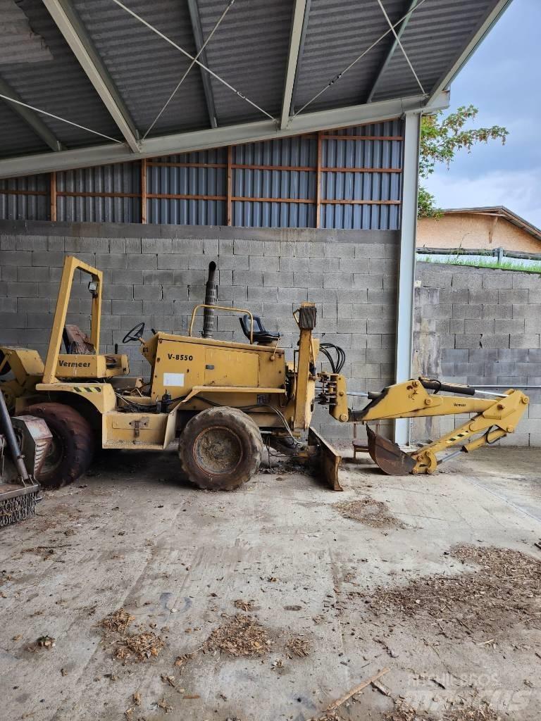 Vermeer V8550 Trenchers