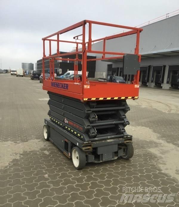 SkyJack SJ III4740 Scissor lifts