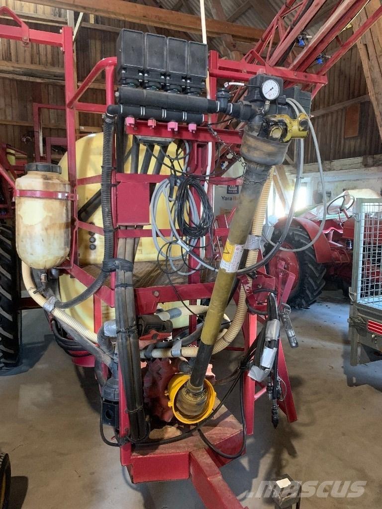 Hardi TZY 2400 Trailed sprayers