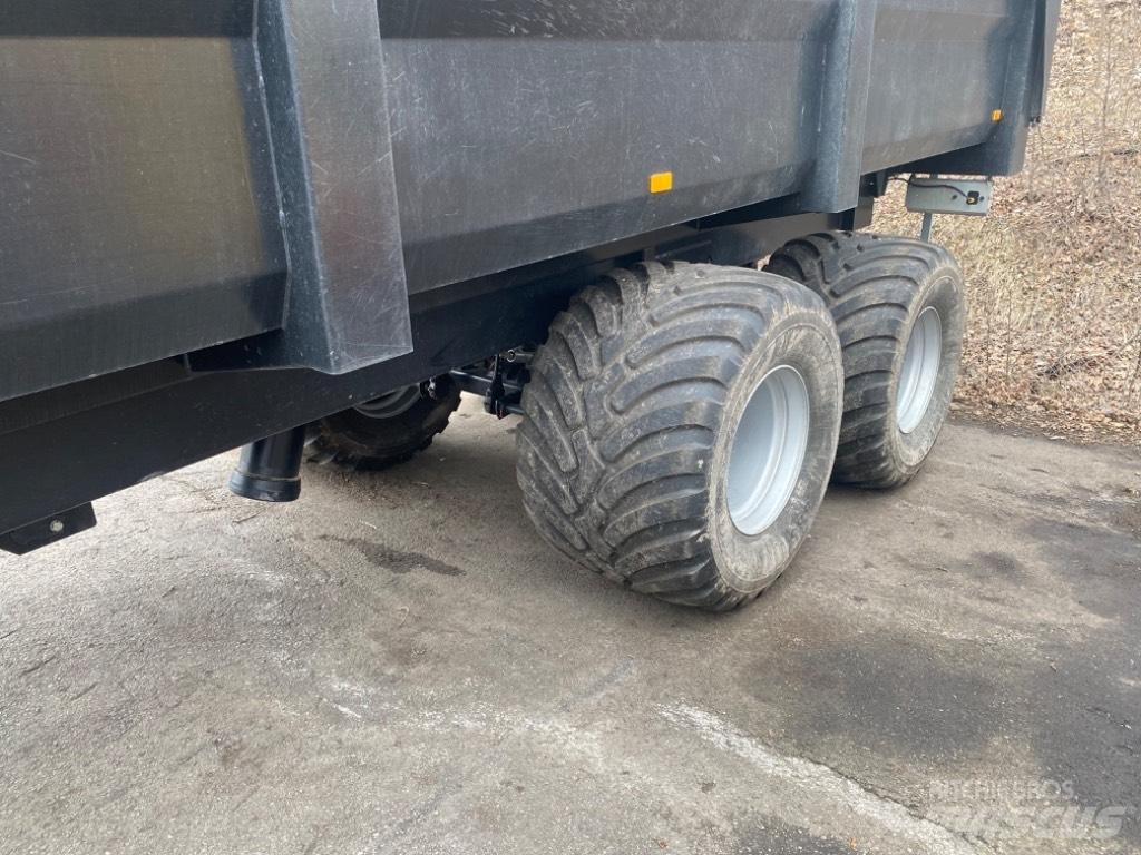Palmse Trailer 1725 Tipper trucks