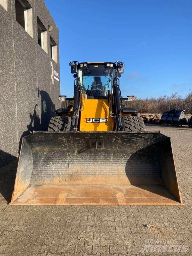 JCB 437 HT Wheel loaders