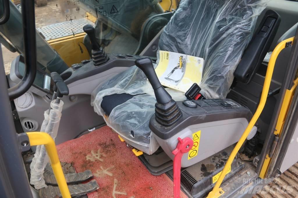 Volvo EC250 Crawler excavators