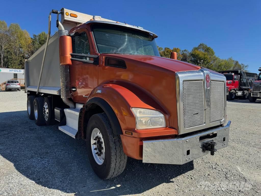 Kenworth T 880 Tipper trucks