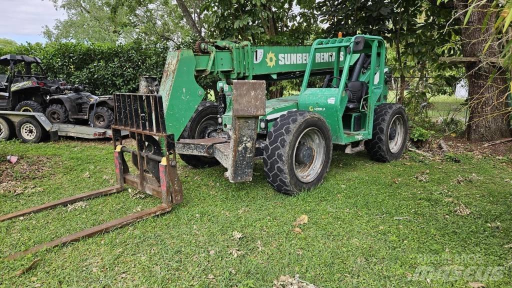 SkyTrak 10054 Telescopic handlers